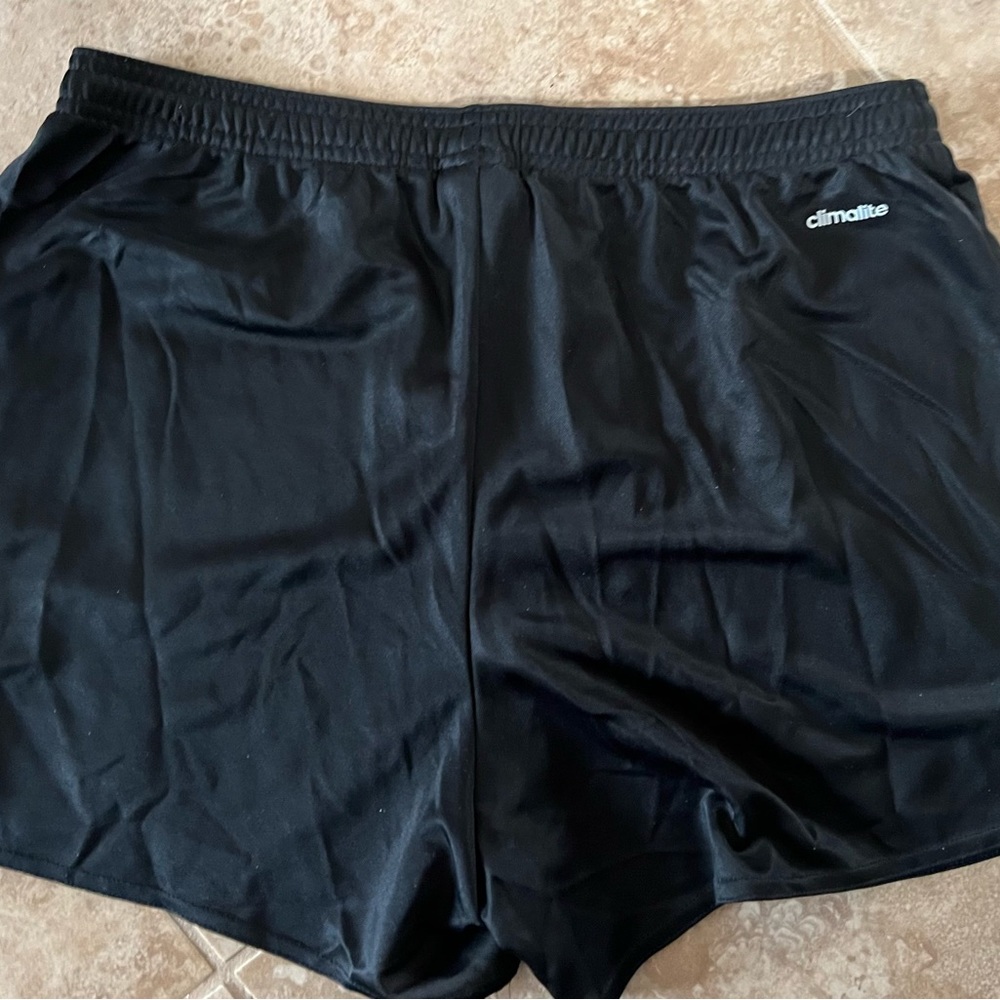 Adidas shorts - Picture 2 of 3